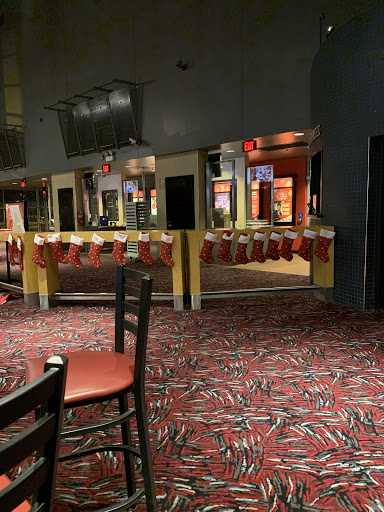 Movie Theater «AMC Loews Quarry Cinemas 14», reviews and photos, 9201 W 63rd St, Hodgkins, IL 60525, USA