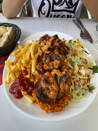Plats et boissons du Restaurant turc Restaurant Istanbul Grill à Saint-Ouen-sur-Seine - n°3
