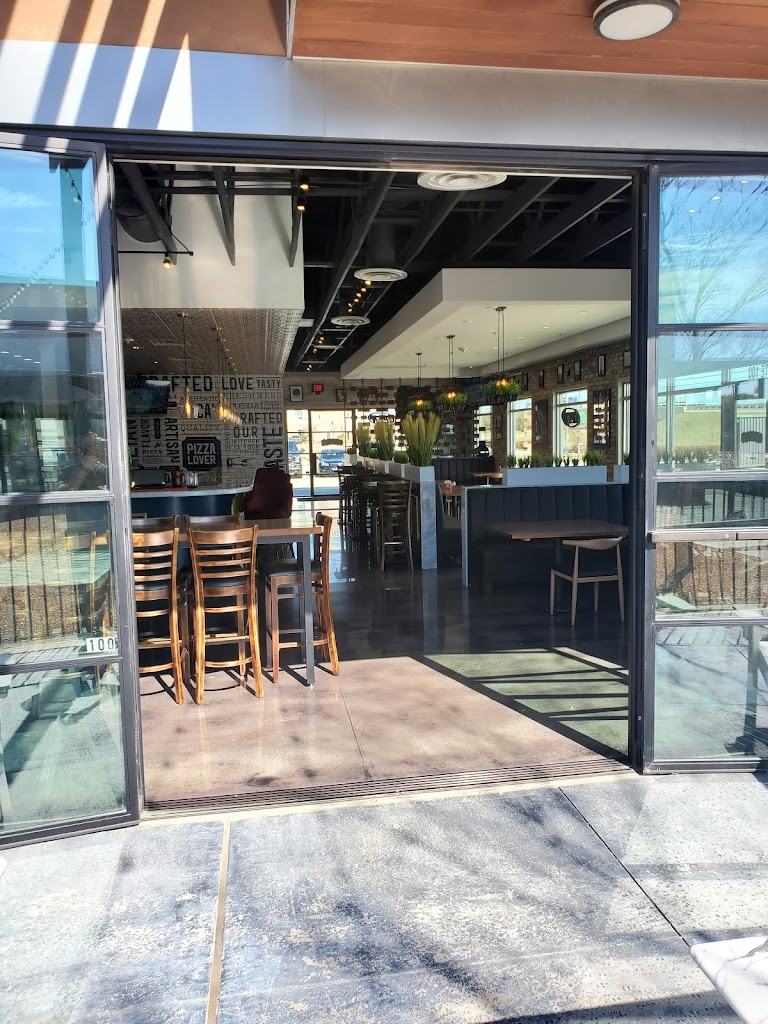 Goodfellas Pizza Pasta Vino 75056