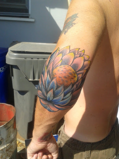 Tattoo Shop «Flagship Tattoo», reviews and photos, 73955 CA-111, Palm Desert, CA 92260, USA