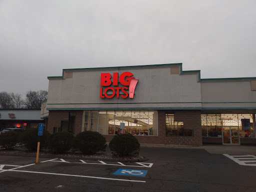 Discount Store «Big Lots», reviews and photos, 1235 Farmington Ave, Bristol, CT 06010, USA