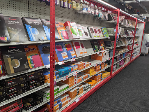 Office Supply Store «Staples», reviews and photos, 9319 5th Ave, Brooklyn, NY 11209, USA