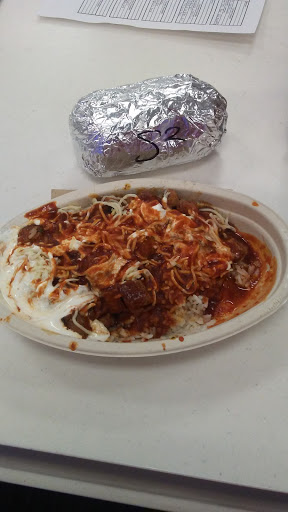 Mexican Restaurant «Chipotle Mexican Grill», reviews and photos, 5097 Dressler Rd NW, Canton, OH 44718, USA