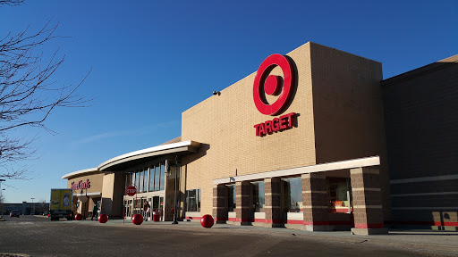 Target, 1111 Brook Forest Ave, Shorewood, IL 60404, USA, 
