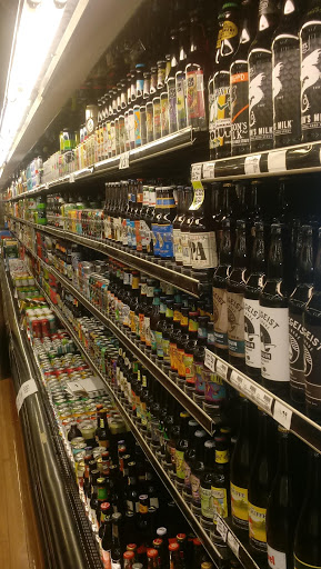 Grocery Store «Remke Markets», reviews and photos, 3872 Paxton Ave, Cincinnati, OH 45209, USA