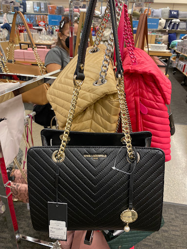 Department Store «Nordstrom Rack Glendale Fashion Center», reviews and photos, 227 N Glendale Ave, Glendale, CA 91206, USA