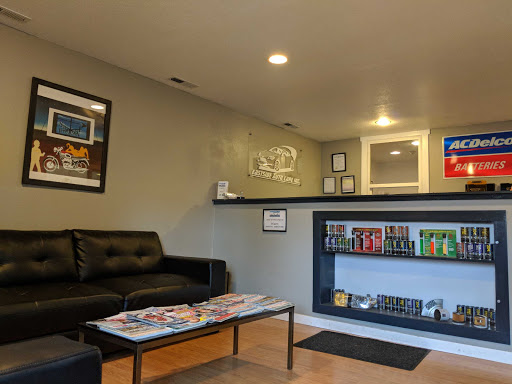 Auto Repair Shop «Eastside Auto Care Inc», reviews and photos, 17525 NE 67th Ct, Redmond, WA 98052, USA