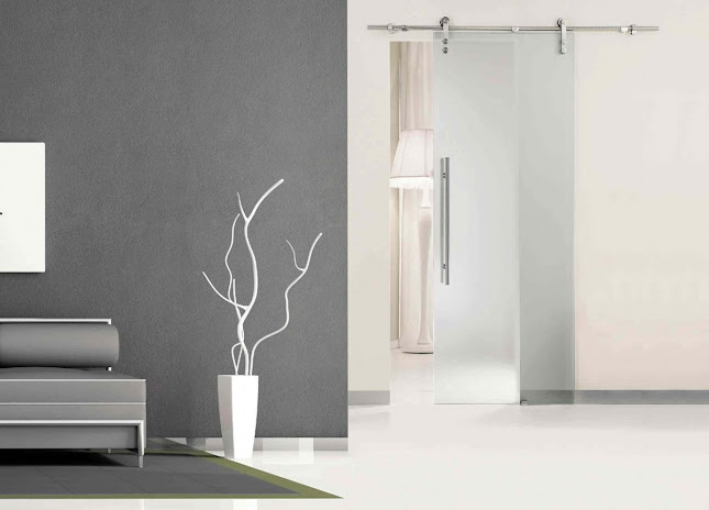 https://www.rom-decor.ro/