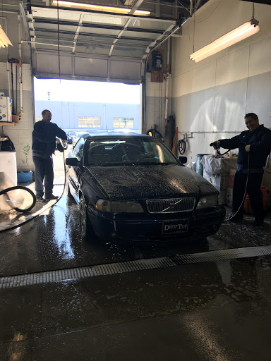 Car Dealer «Cherry Hill Volvo Cars», reviews and photos, 1810 Marlton Pike W, Cherry Hill, NJ 08002, USA