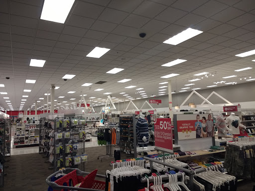 Department Store «Target», reviews and photos, 111 Pioneer Trail, Chaska, MN 55318, USA