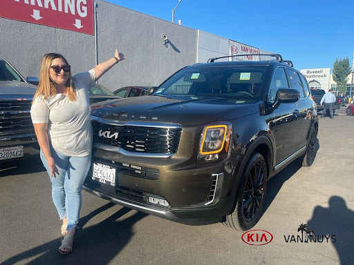 Van Nuys Kia image