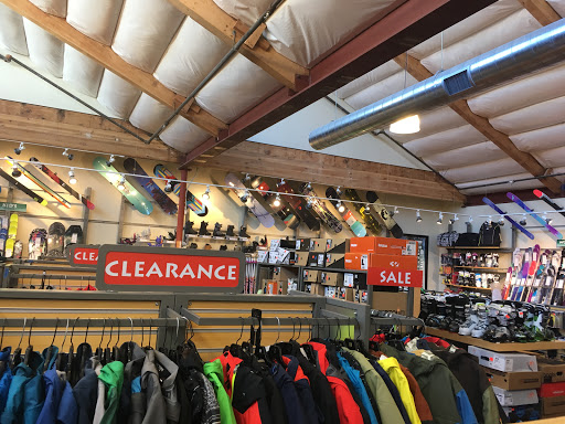 Sporting Goods Store «Any Mountain - Corte Madera», reviews and photos, 71 Tamal Vista Blvd, Corte Madera, CA 94925, USA