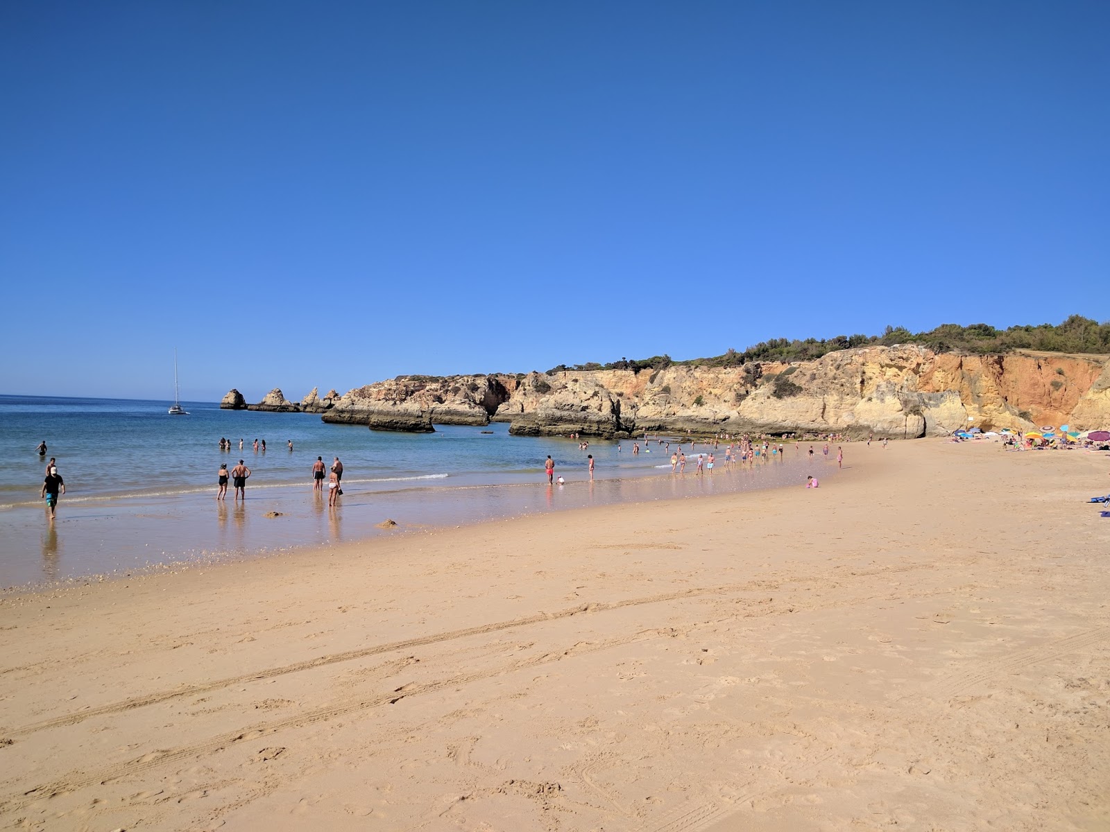 Photo of Praia do Alemao partly hotel area