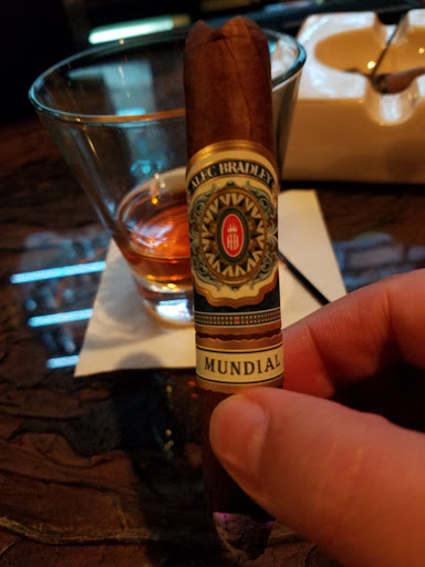 Cigar Shop «Puffs-n-Stuff Cigars and Bar», reviews and photos, 6302 Robinson Centre Drive, Pittsburgh, PA 15205, USA