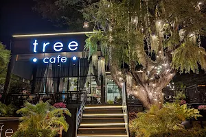 Tree Cafe Rim Moon image