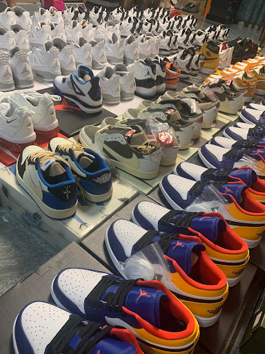 Shoe Store «Windsor Shoes», reviews and photos, 233 Prospect Park West, Brooklyn, NY 11215, USA