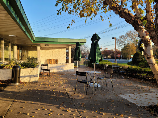 Coffee Shop «Starbucks», reviews and photos, 2100 NJ-35, Oakhurst, NJ 07755, USA