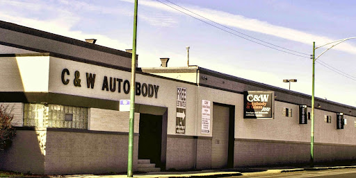 Auto Body Shop «C & W Auto Body and Glass», reviews and photos, 2626 N Clybourn Ave, Chicago, IL 60614, USA