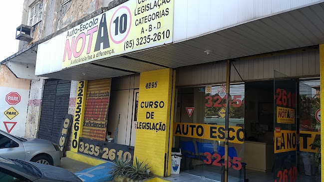 Horário de funcionamento de Auto Escola Nota 10