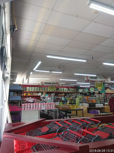 Beauty Supply Store «The Beauty Supply Warehouse», reviews and photos, 2121 N State Rd 7, Lauderhill, FL 33313, USA