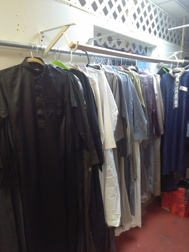 Shopping Mall «Somali Mall International», reviews and photos, 737 S 8th St, Louisville, KY 40203, USA