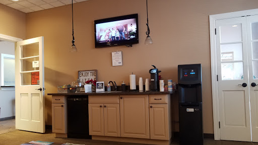 Car Dealer «Keller Bros Ford - Lititz», reviews and photos, 730 S Broad St, Lititz, PA 17543, USA