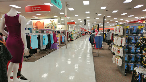 Department Store «Target», reviews and photos, 950 E 33rd St, Signal Hill, CA 90755, USA