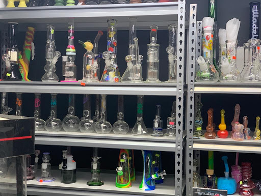 Tobacco Shop «Amsterdam Smoke Shop», reviews and photos, 510 W Court St, Seguin, TX 78155, USA