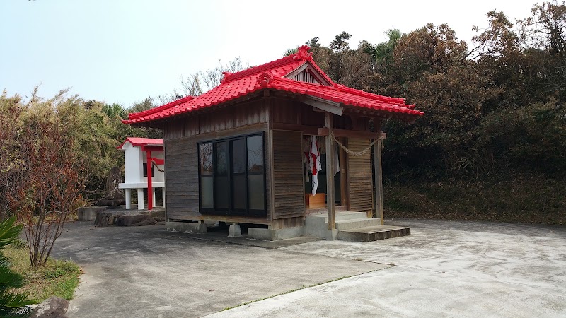 形之山(葉山)八幡神社