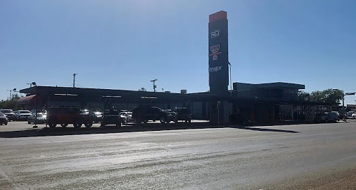 Used Car Dealer «Reagor Auto Mall Lubbock», reviews and photos, 1211 19th St, Lubbock, TX 79401, USA