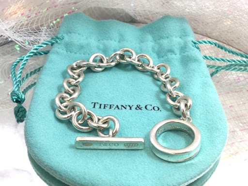 Pawn Shop «Prestige Pawn & Jewelry - Gold & Silver Dealer», reviews and photos, 360 W Indiantown Rd, Jupiter, FL 33458, USA