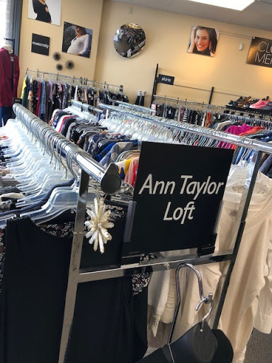 Used Clothing Store «Clothes Mentor», reviews and photos, 3208 Erie Blvd E, Syracuse, NY 13214, USA
