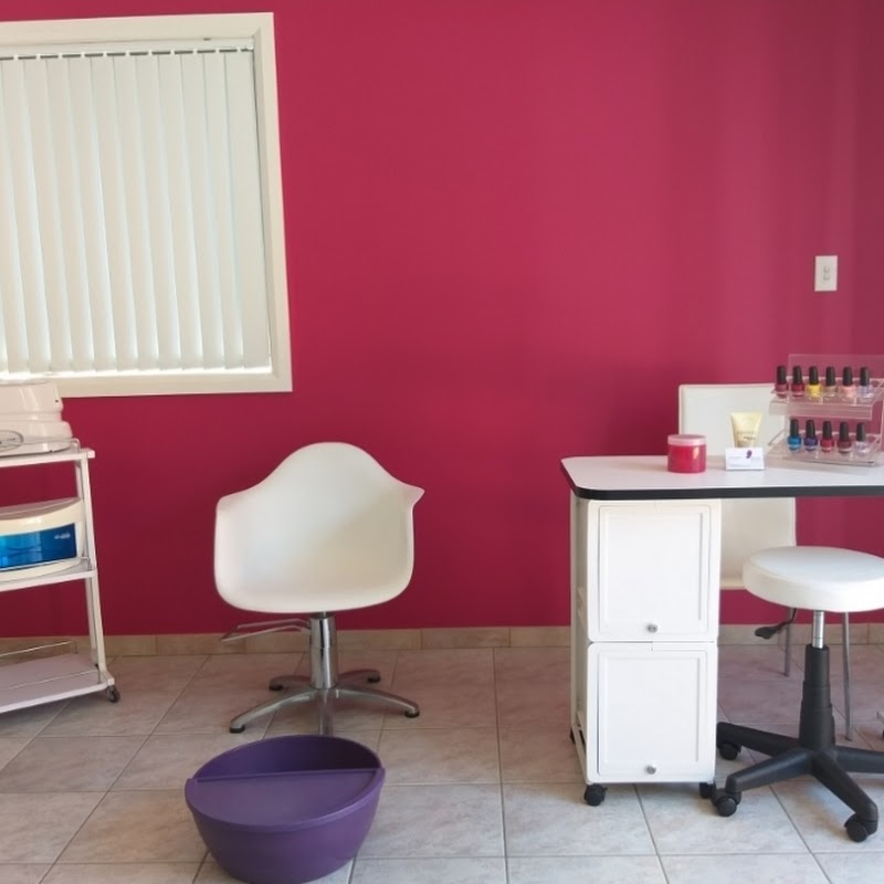 Better Skincare4U - Beauty Studio offering facials massage, pedicure, manicure and exfoliation