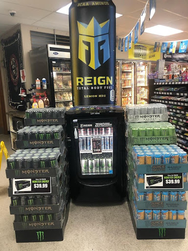 Convenience Store «Thunderbird Trading Post», reviews and photos, 7121 Waller Rd E, Tacoma, WA 98443, USA