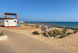 Foto von Katsarka Beach und die siedlung