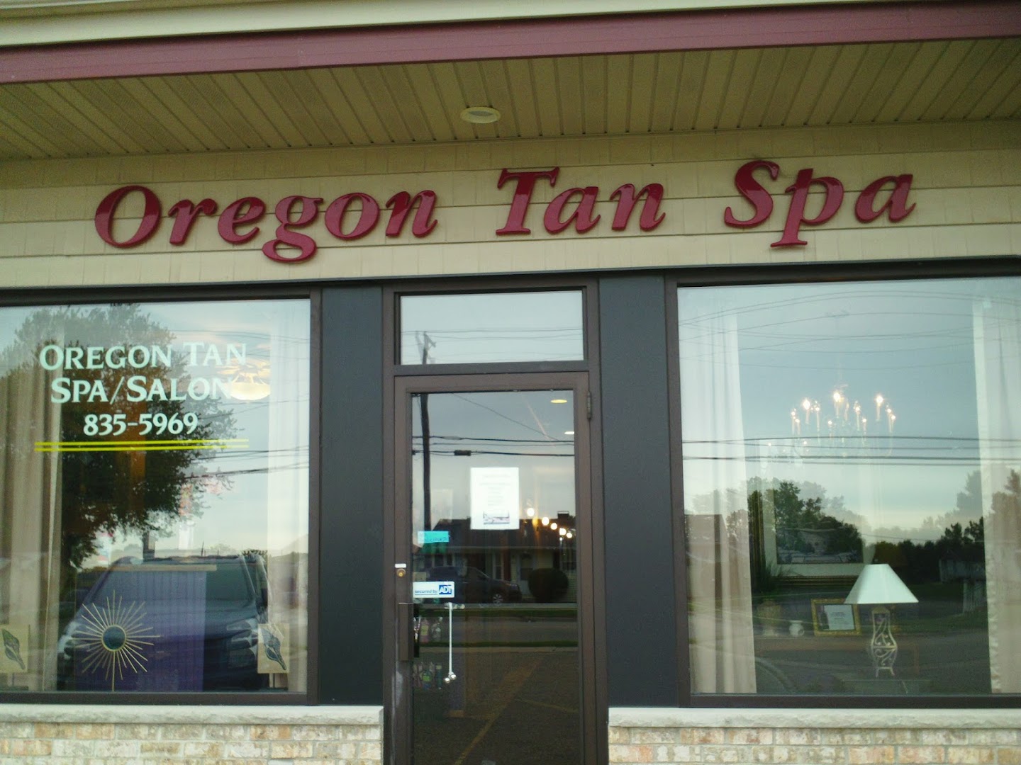 Oregon Tan Spa & Custom Spray Tan