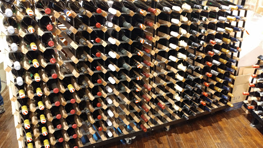 Wine Store «Hudson Wine Merchants», reviews and photos, 341 Warren St, Hudson, NY 12534, USA
