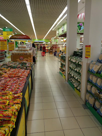 Lulu Hypermarket & Department Store - Plaza Taman