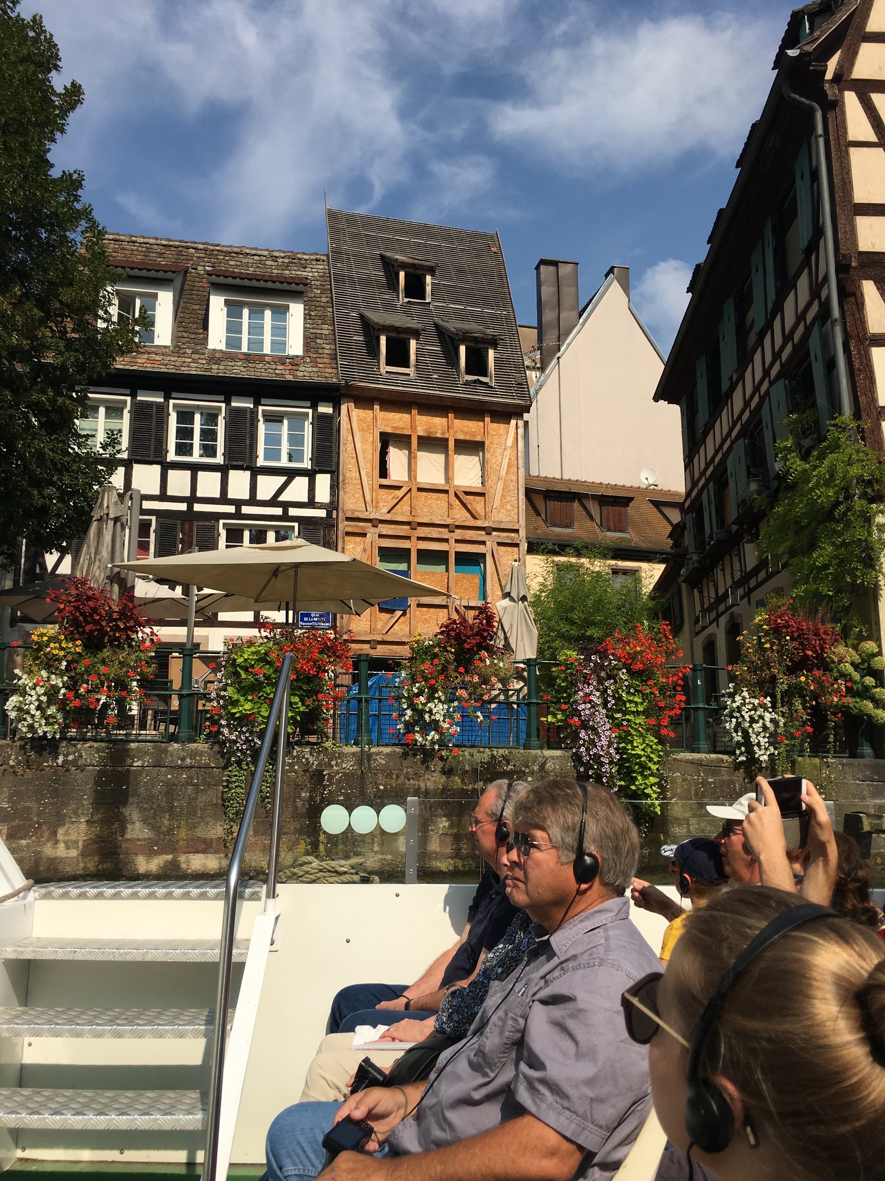 Photo n° 2 de l'avis de ultimobile. fait le 28/08/2018 à 10:14