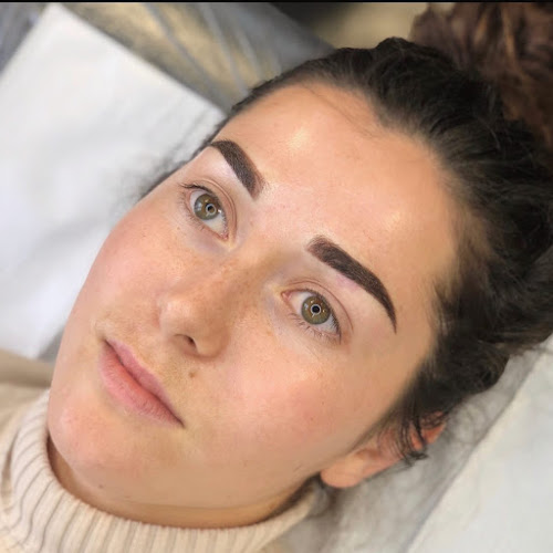 Comments and reviews of Bespoke Brows