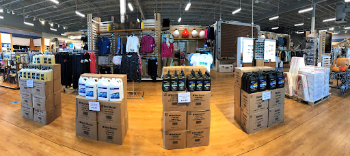 Marine Supply Store «West Marine», reviews and photos, 890 William Hilton Pkwy #108, Hilton Head Island, SC 29928, USA