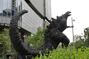 Godzilla Statue image
