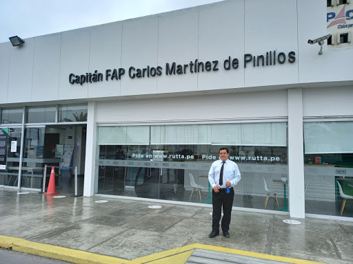 Carlos Martinez De Pinillos