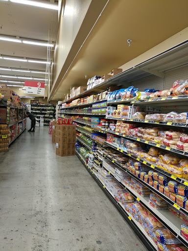 Grocery Store «Grocery Outlet Bargain Market», reviews and photos, 1060 N Wilson Way, Stockton, CA 95205, USA