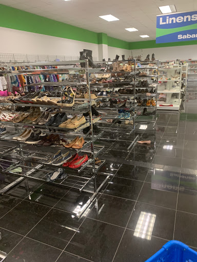 Thrift Store «Goodwill Store, Outlet Center & Donation Center», reviews and photos