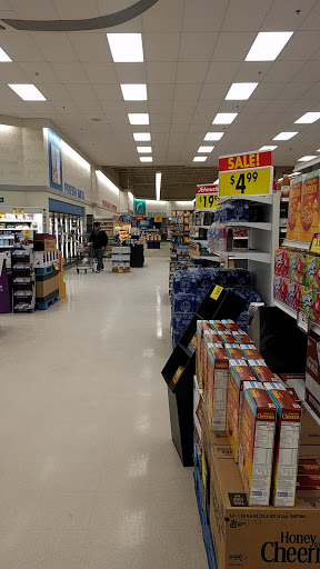 Grocery Store «Schnucks», reviews and photos, 975 S Annie Glidden Rd, DeKalb, IL 60115, USA