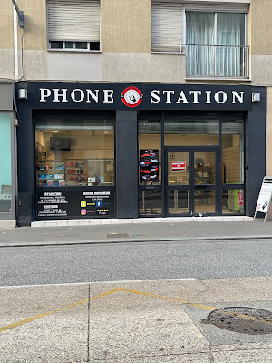 PHONE STATION 69 à Lyon