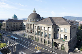 Universität am Zürichsee