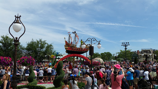 Tourist Attraction «Busch Gardens Main Entrance», reviews and photos, 9449 N 40th St, Tampa, FL 33617, USA