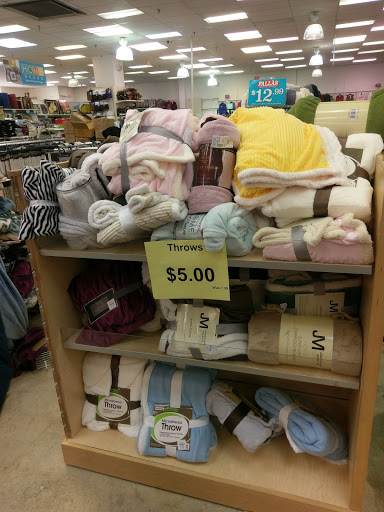 Discount Store «Fallas Discount Stores», reviews and photos, 122 E Olney Ave, Philadelphia, PA 19120, USA